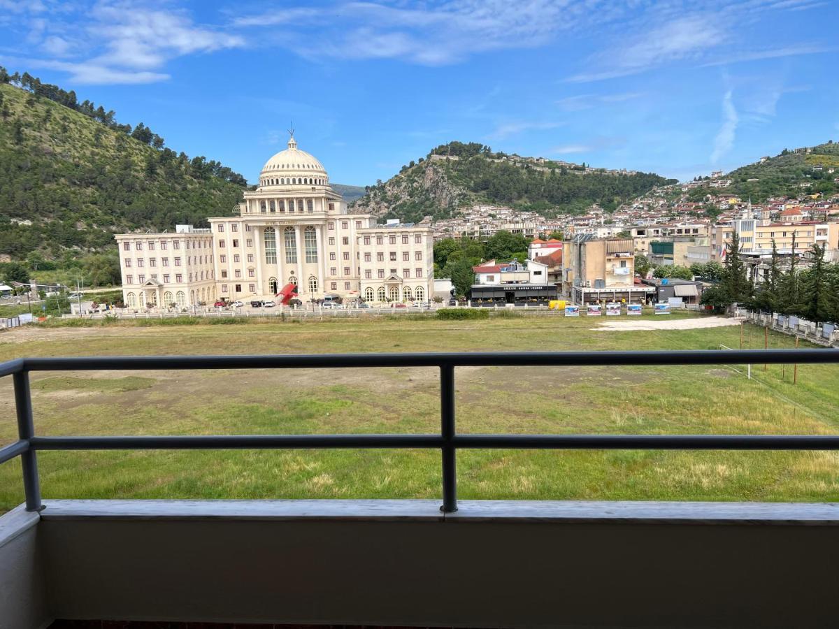 Entire Apartment Castle View Berati Exterior foto